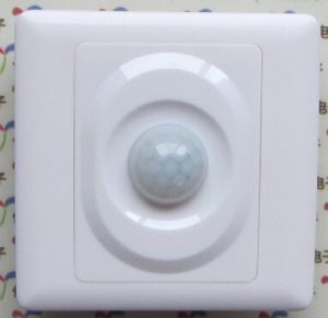 PIR Infrared Motion Sensor Switch 1